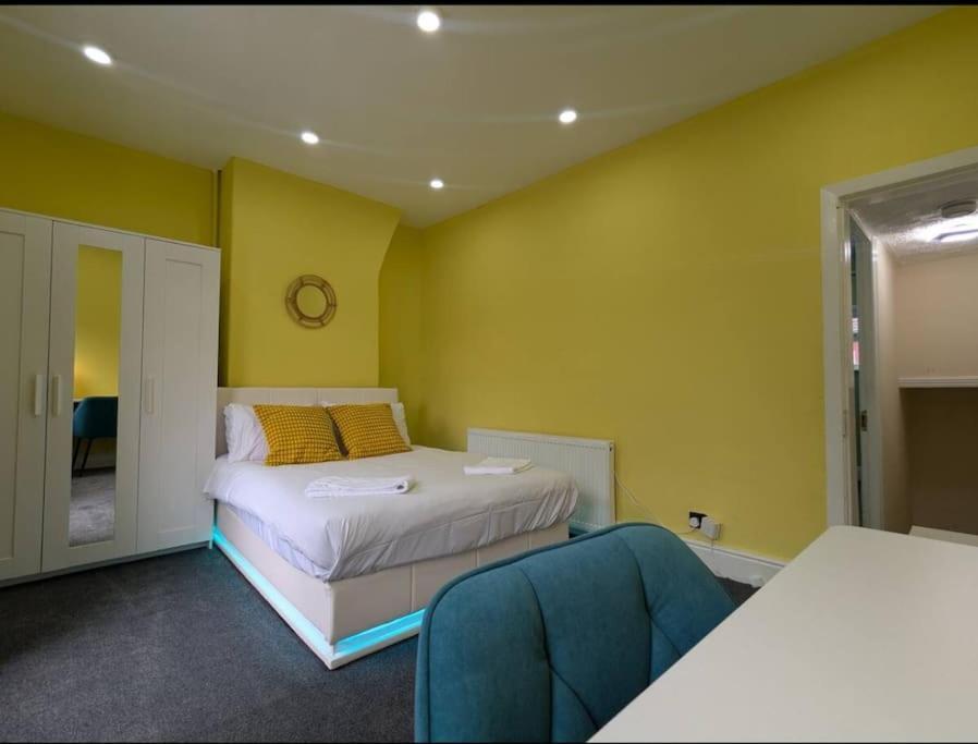 Beautiful 2 Bed 1 Bath Casa de férias Manchester