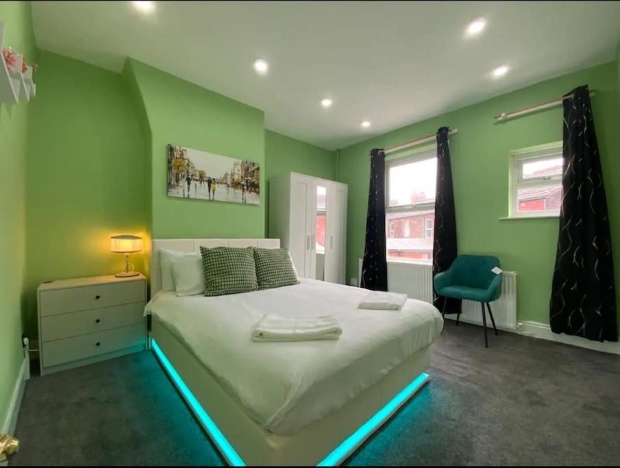 Beautiful 2 Bed 1 Bath Casa de férias Manchester