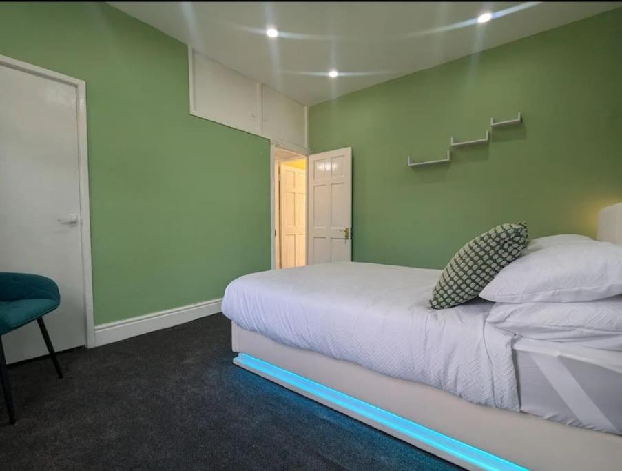 Beautiful 2 Bed 1 Bath Casa de férias *