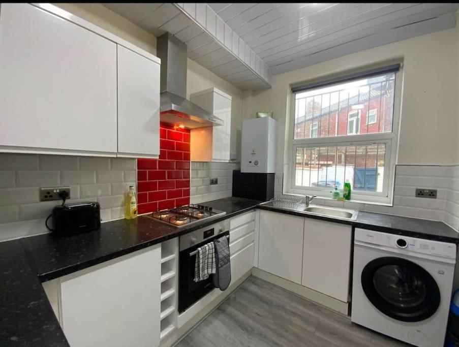 Beautiful 2 Bed 1 Bath Casa de férias Manchester
