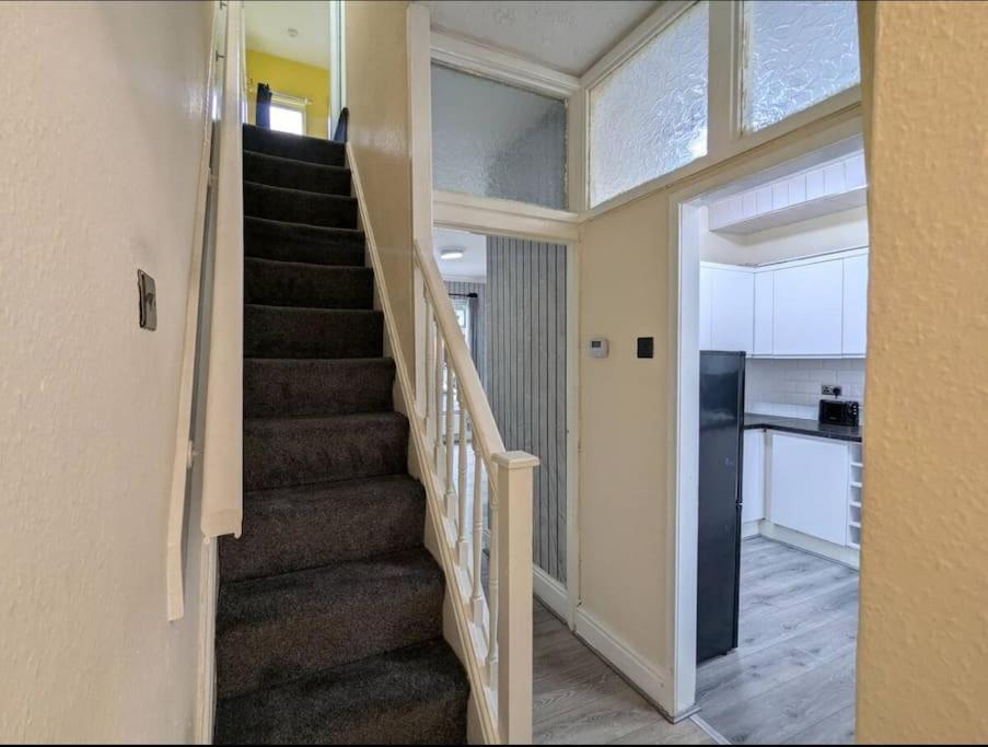Casa de férias Beautiful 2 Bed 1 Bath *